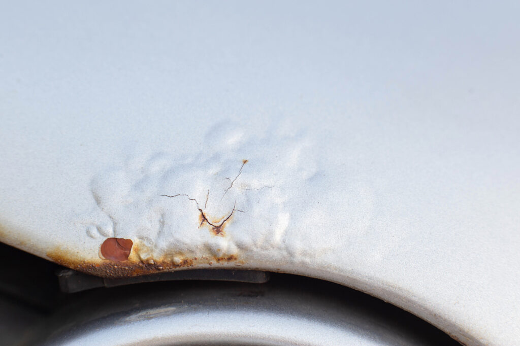 car bubbles forming in car paint