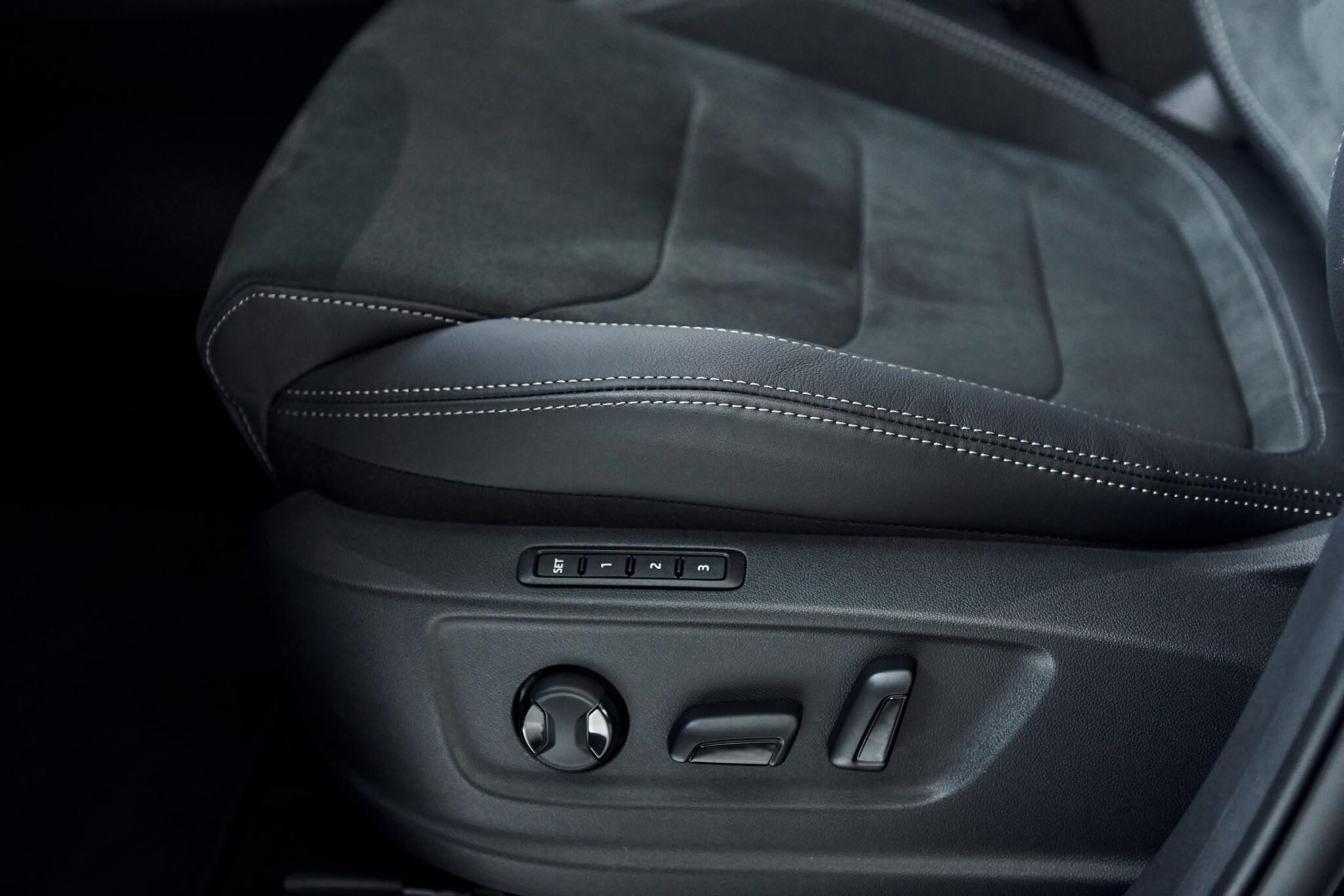 What Are Power Seats How They Work, Common Issues, & FAQs In The