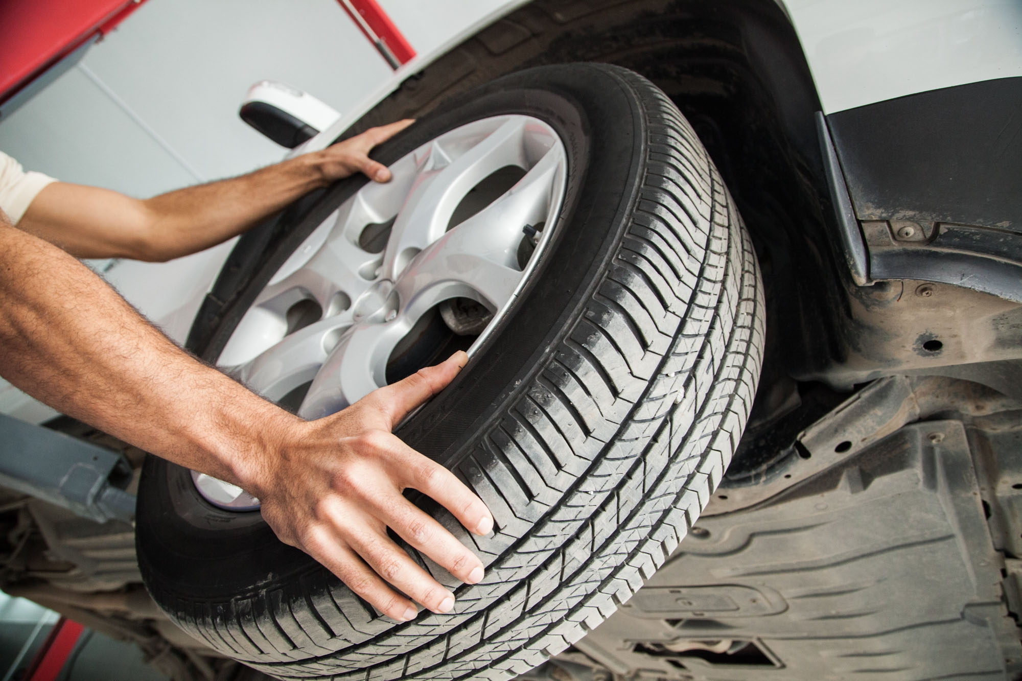 Tire Won’t Come Off? Here Are The Reasons It’s Stuck and How to Remove