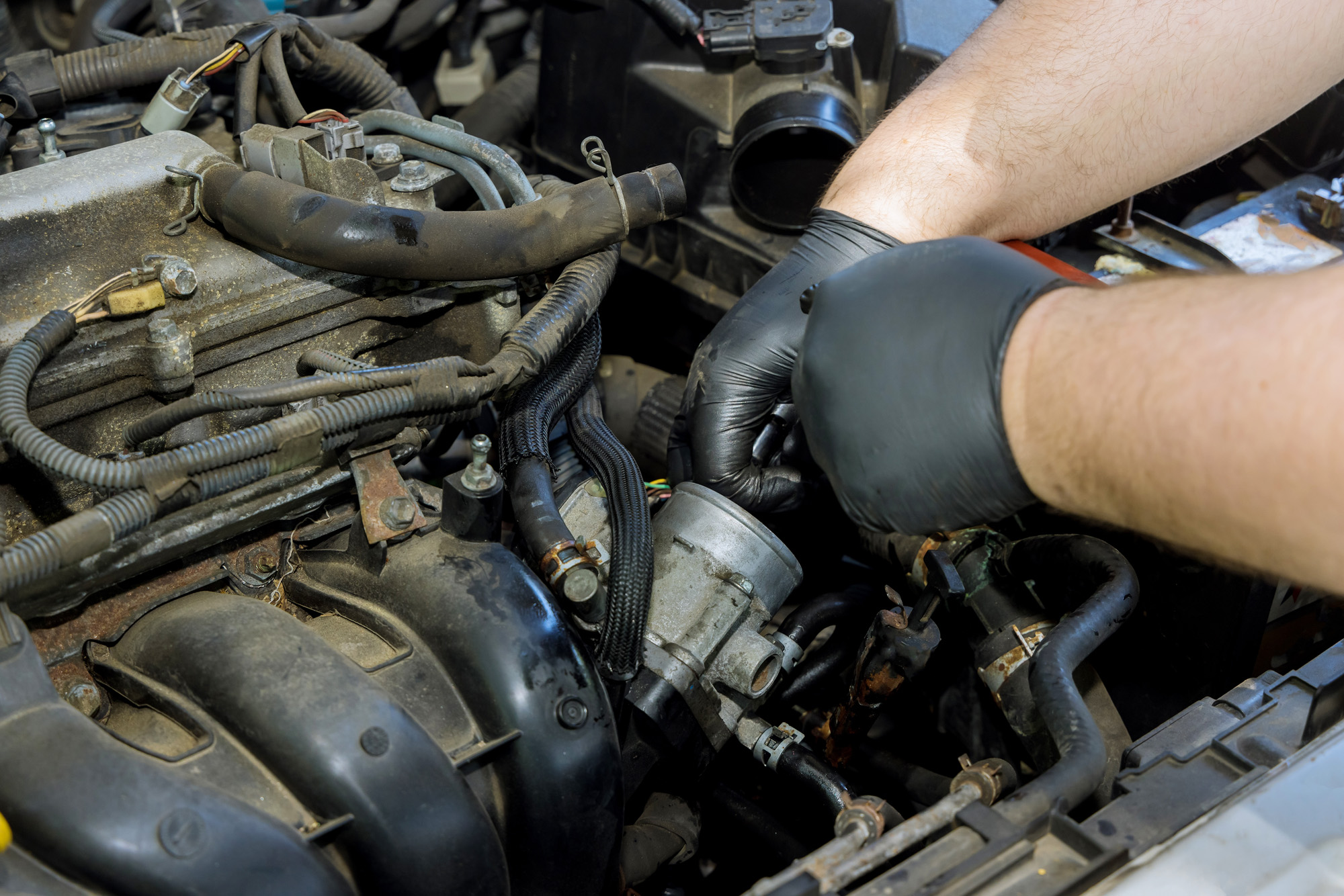 throttle position sensor located in throttle body