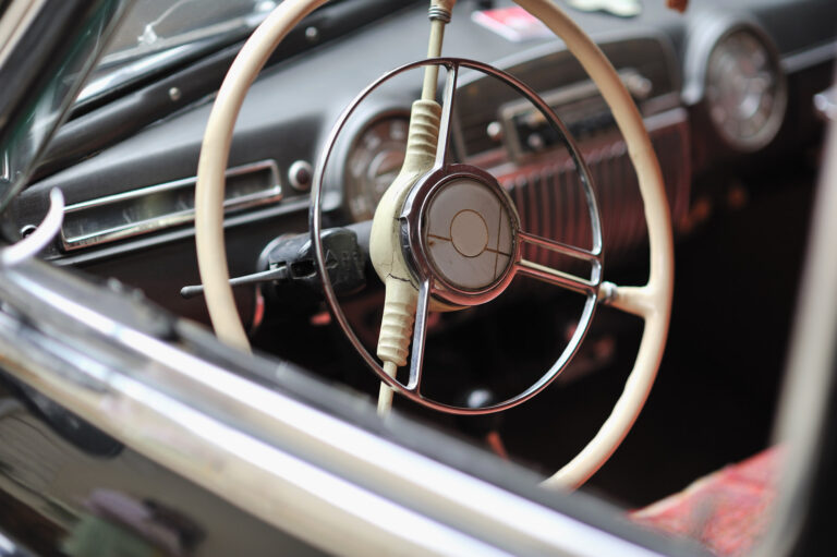 What Size Is My Steering Wheel? In The Garage with