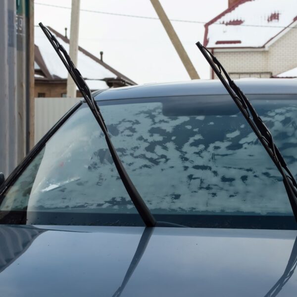 How To Fix Your Squeaky Windshield Wipers In The Garage with