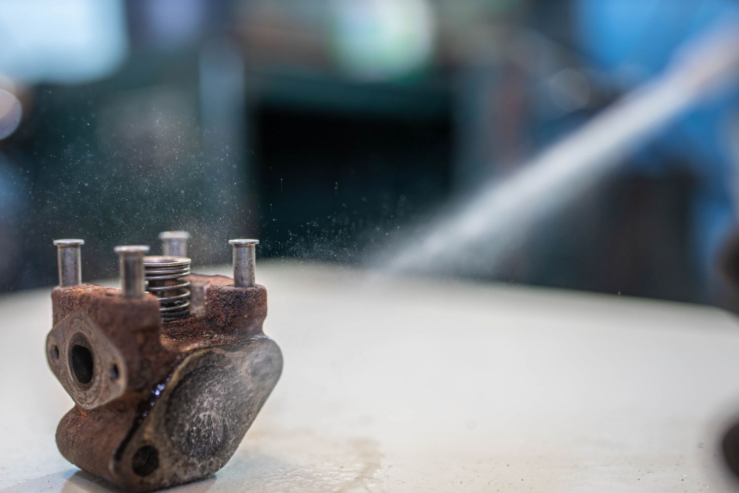 Your Guide To Using EGR Valve Cleaner In The Garage with