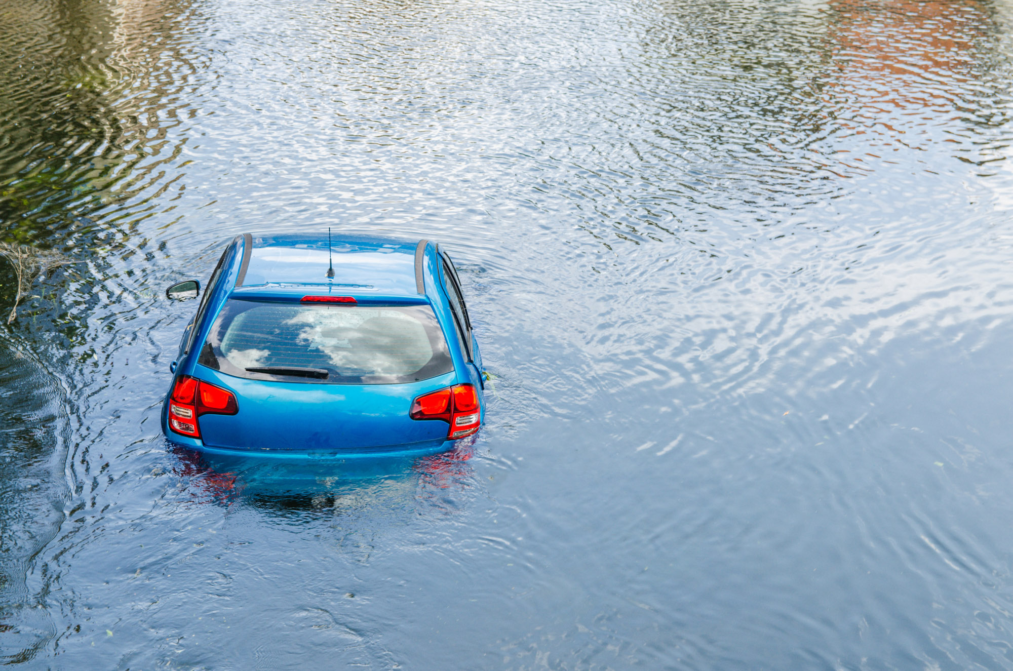 A Crash Course On Dealing with FloodDamaged Cars In The Garage with