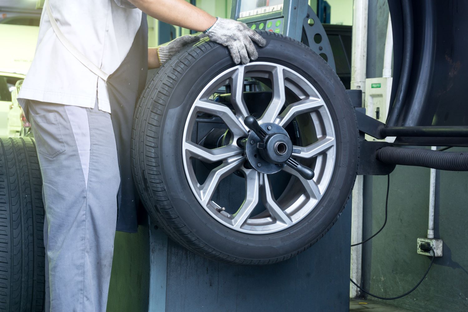 What Is Tire Balancing? The Beginner’s Guide to Balancing Tires In