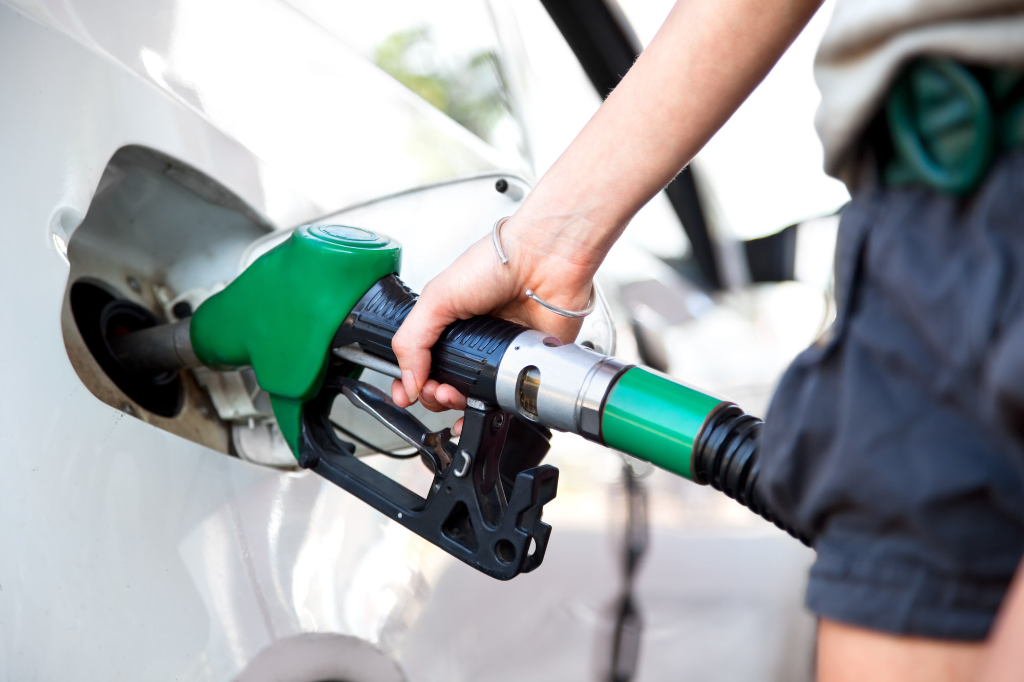 How Does the Gas Pump Know When to Stop? In The Garage with