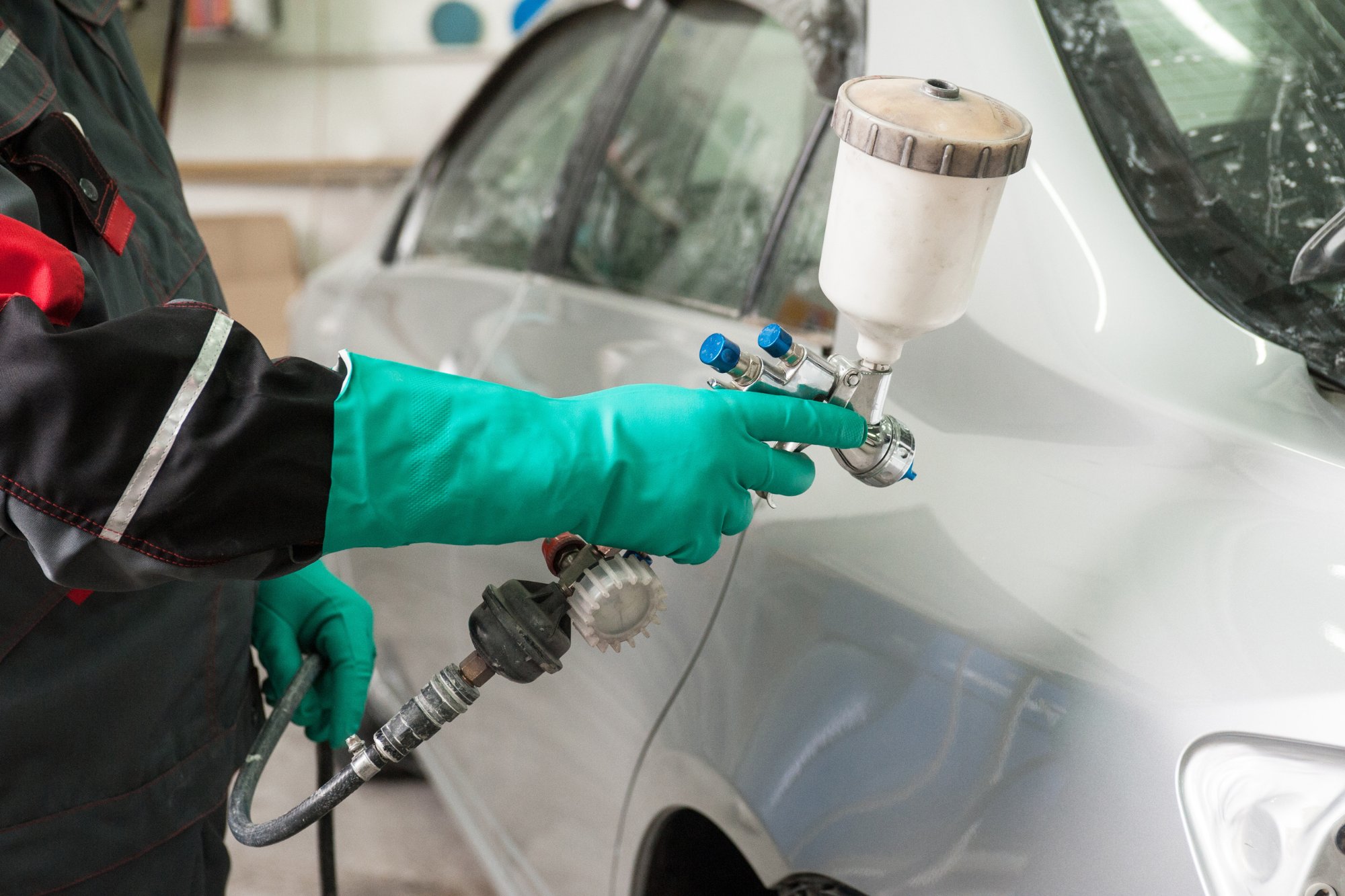 How Long Does Clear Coat Take to Dry on a Vehicle? In The Garage with