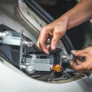 rear turn signal light bulb replacement process
