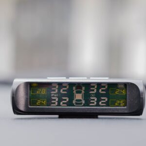 close up shot of a working tpms sensor