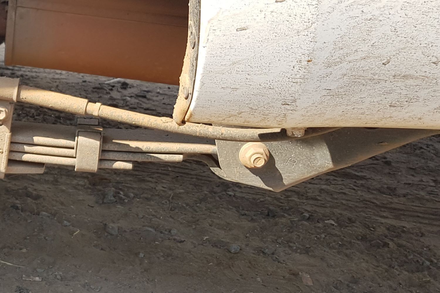 Tips To Remove a Stuck Leaf Spring Bolt In The Garage with