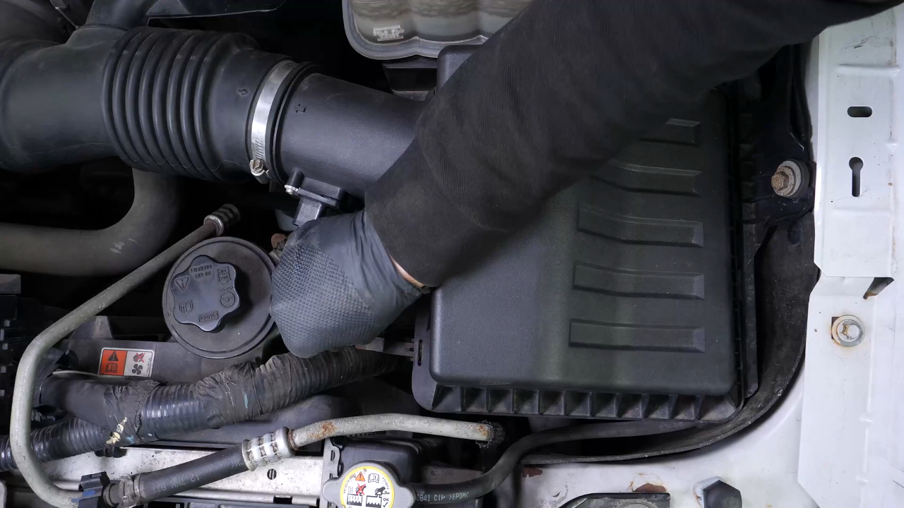 Access the air filter