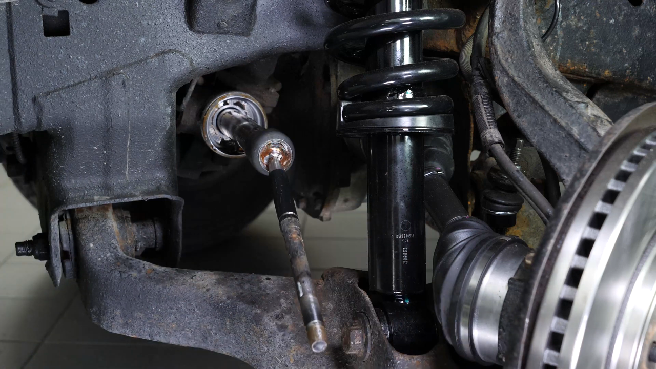 Remove the inner tied rod