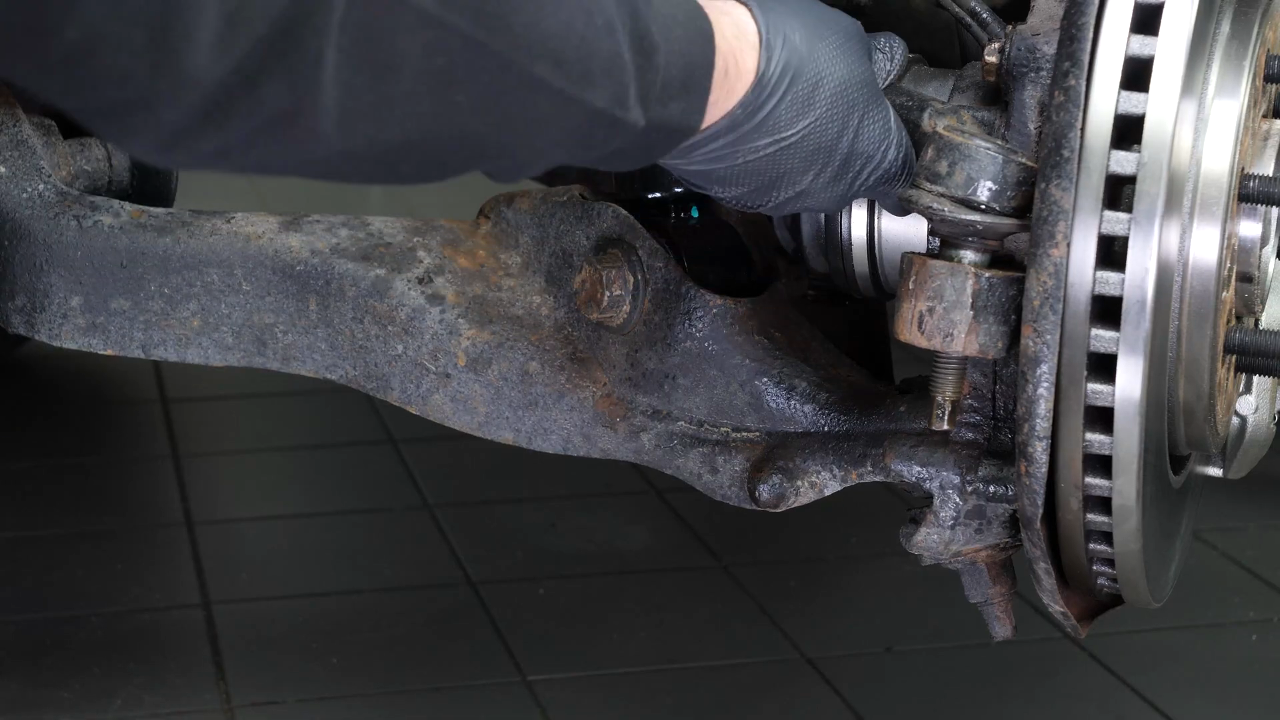 Remove the outer tie rod