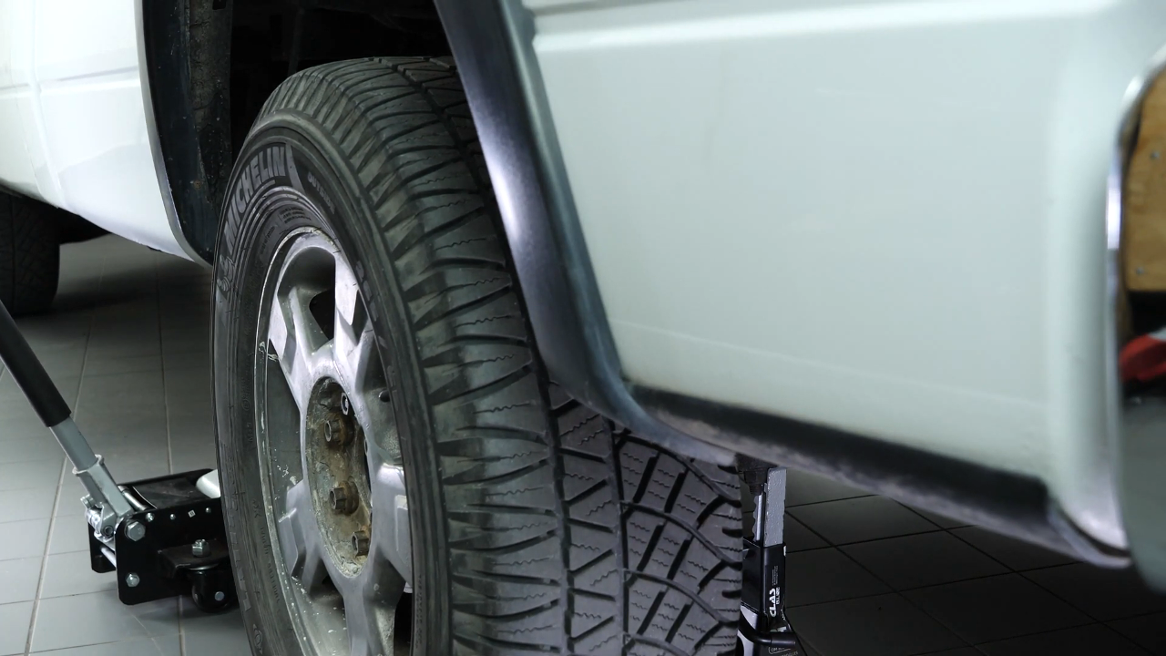 Lift the vehicle