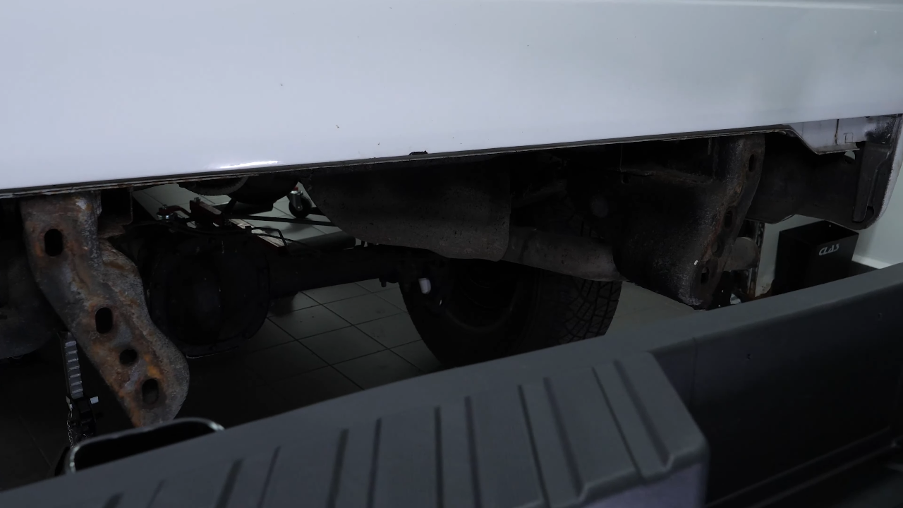 Remove the step bumper