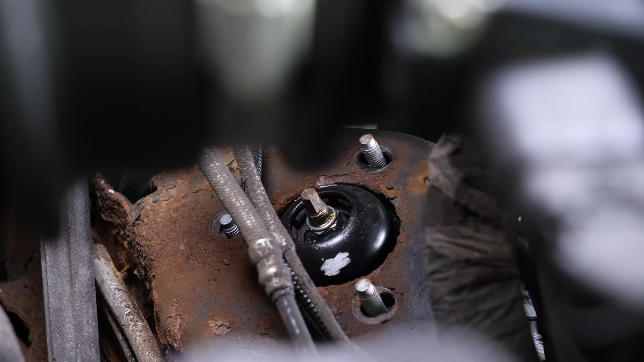 Install the new upper control arm