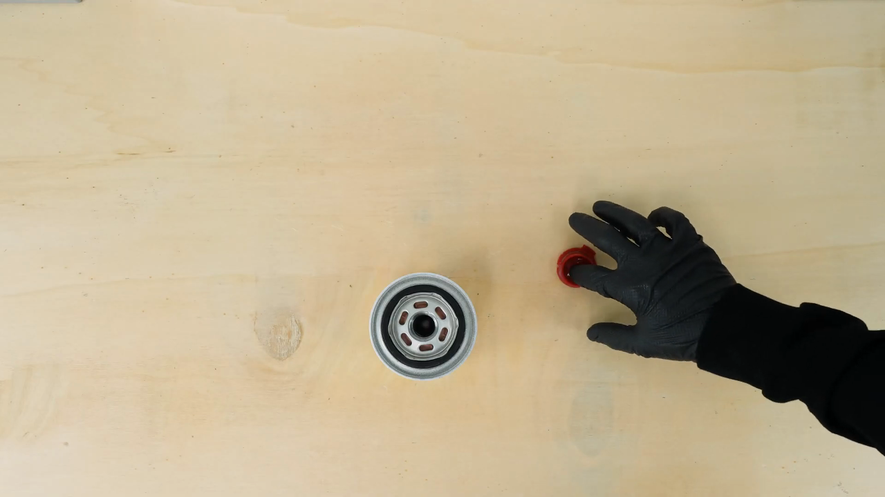 Prepare the oil filter