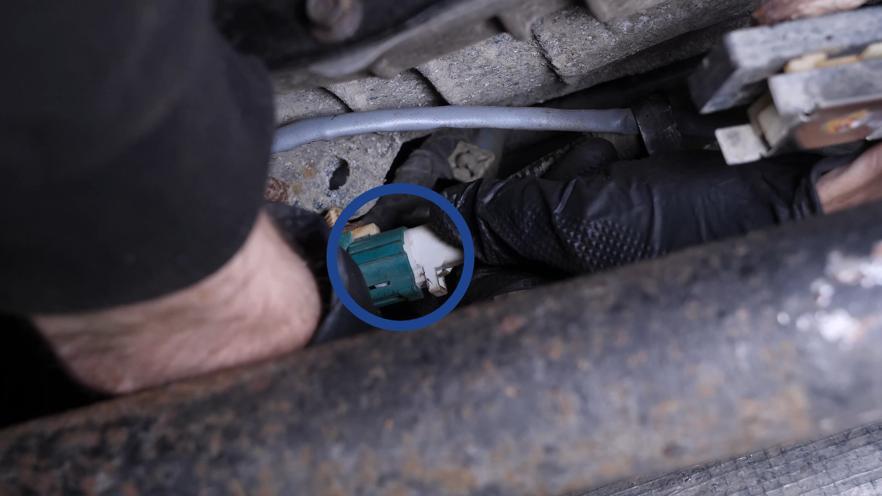Disconnect the oxygen sensor