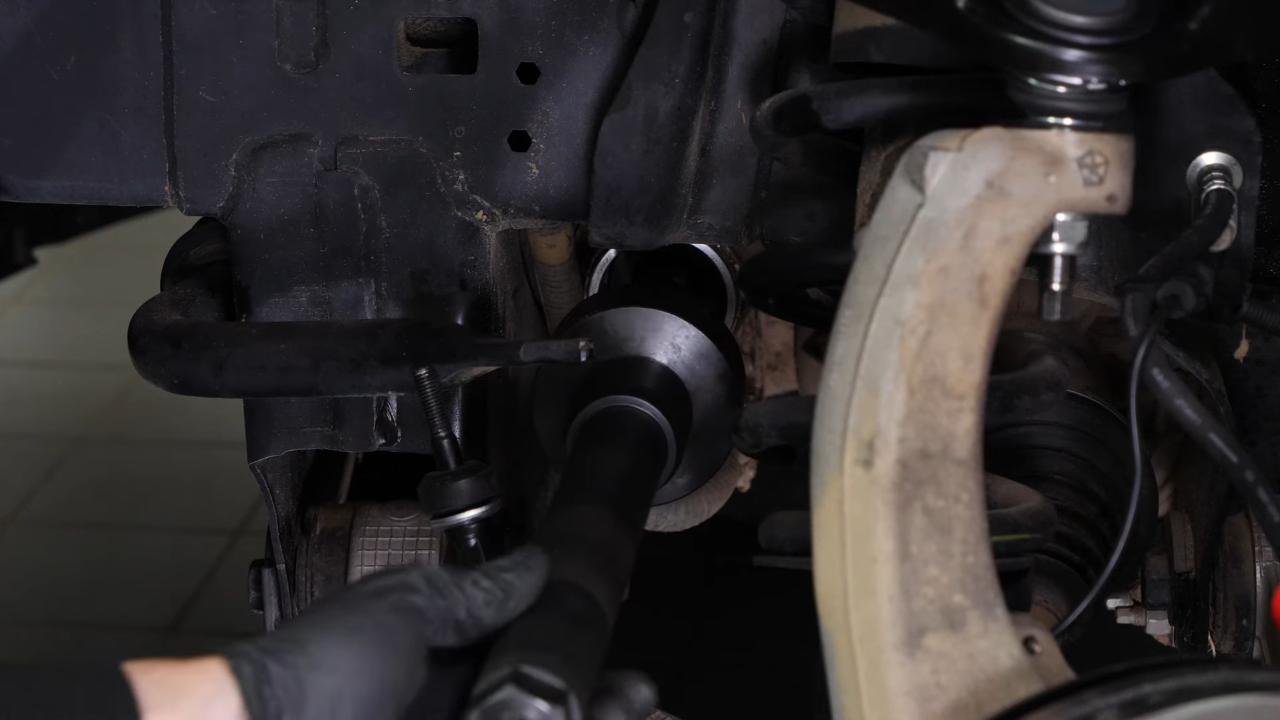 Install the new inner tie rod