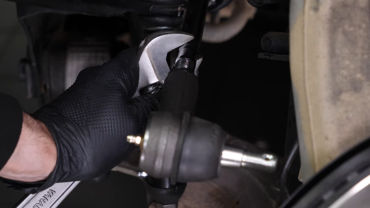 Install the new outer tie rod