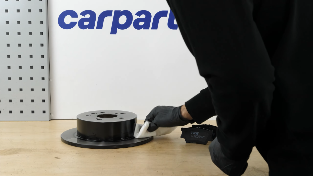 Prepare the new brake disc