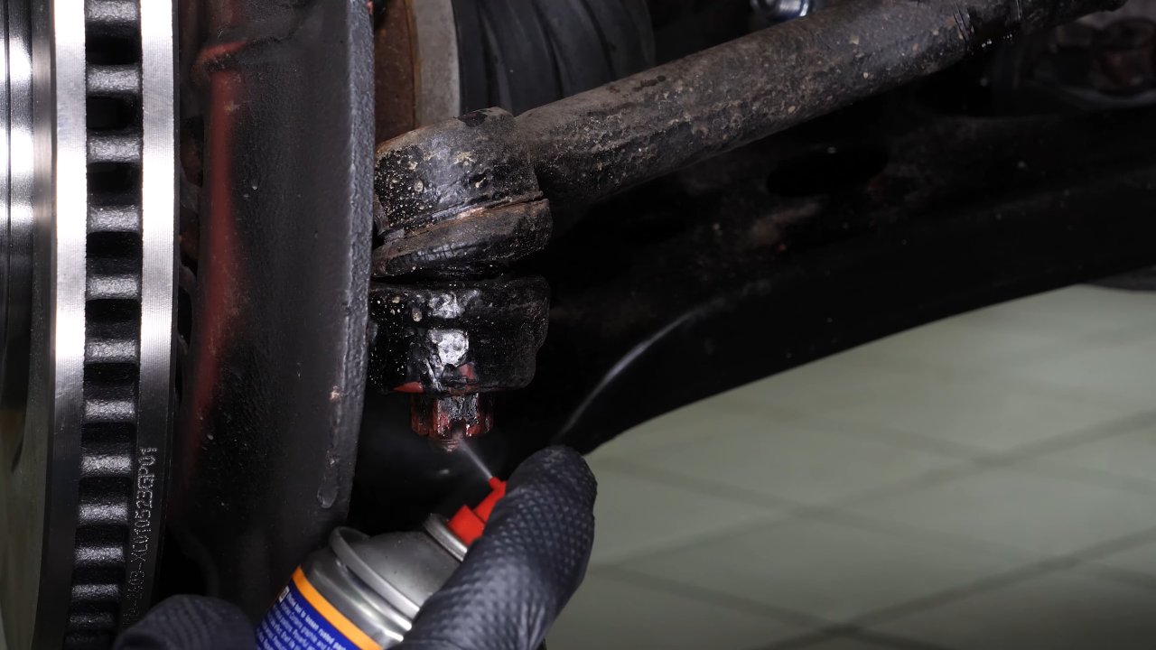 Remove the outer tie rod