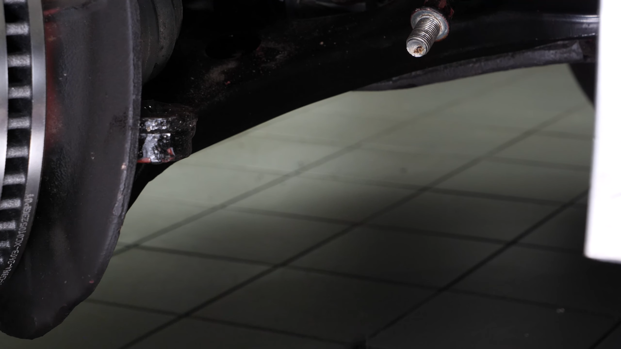 Remove the outer tie rod