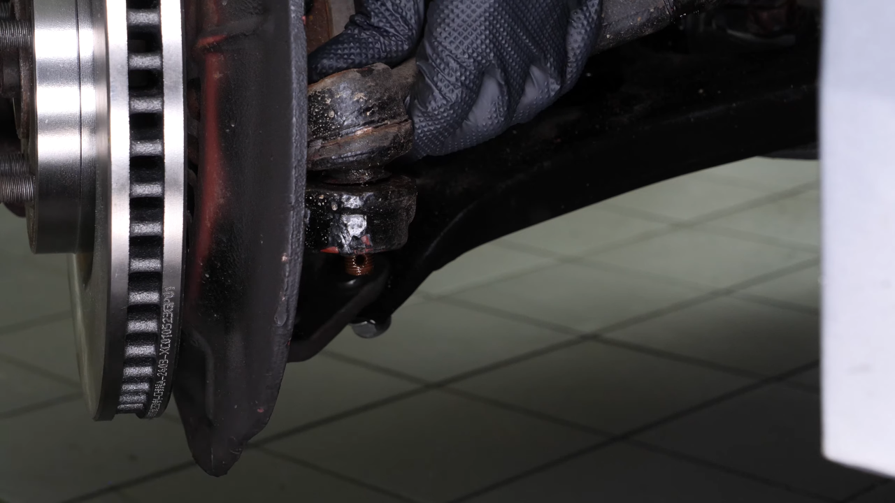 Remove the outer tie rod