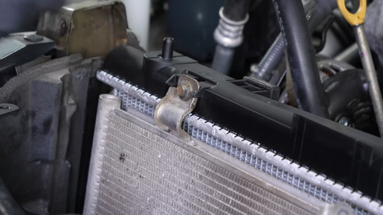 Put the radiator back