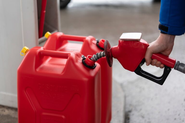 Empty Gasoline Containers Car Gasoline Containers: How to Use, Fill, Transport, and Dispose Them ...