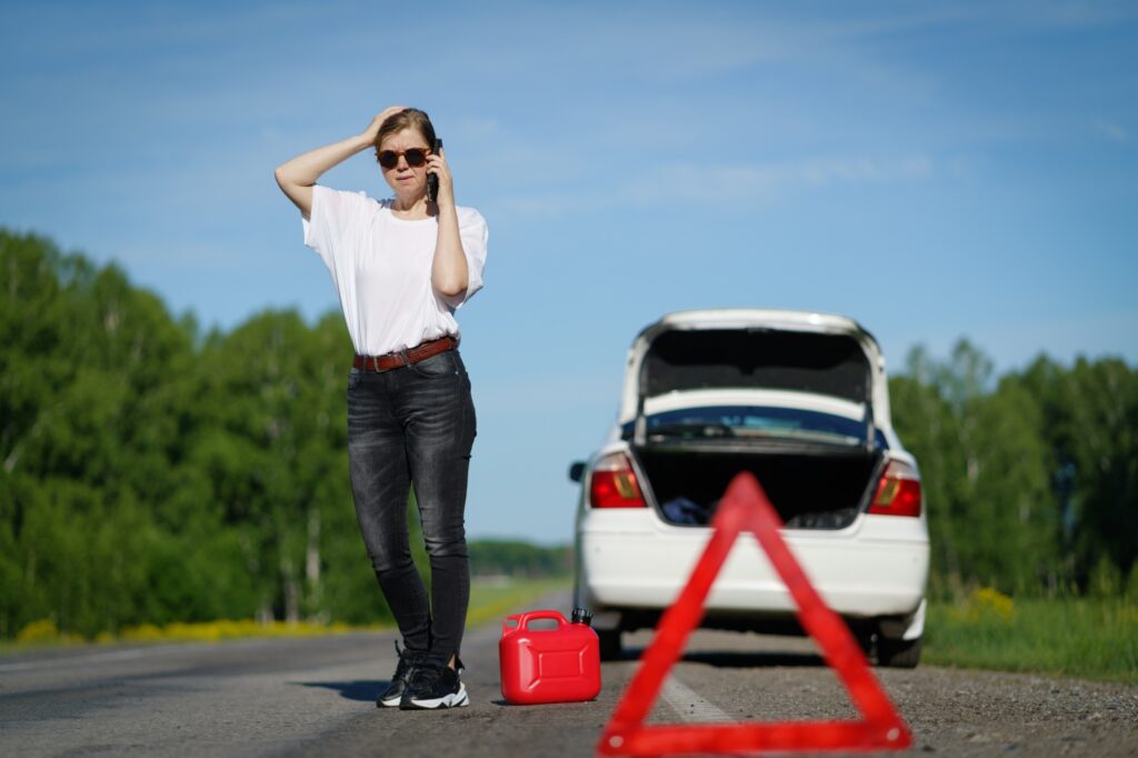 car ran out of gas looking for assistance