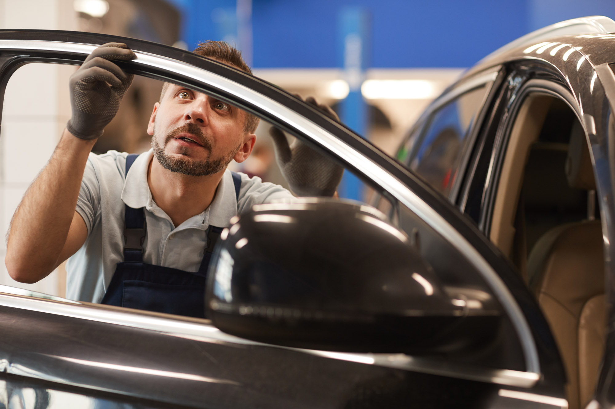 Why Lubricate Your Car Window Tracks? When to Do It, Tips, and More ...