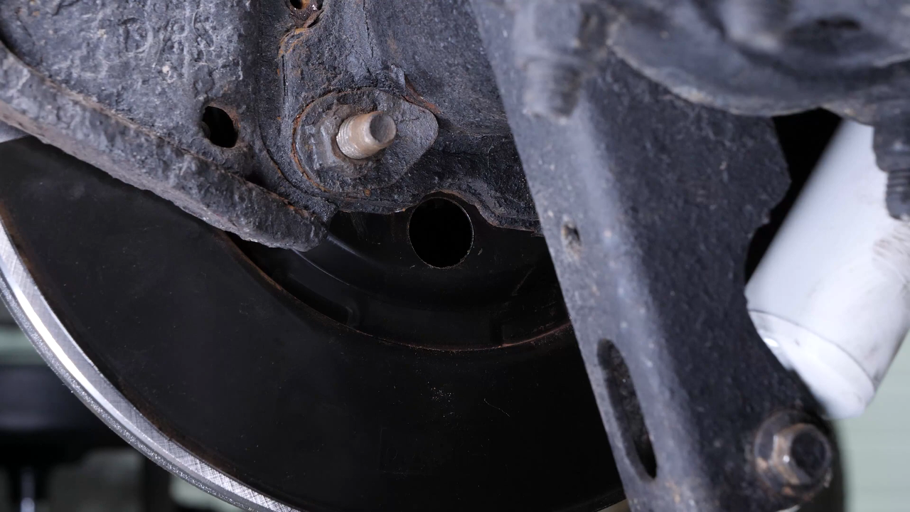 Remove the brake disc