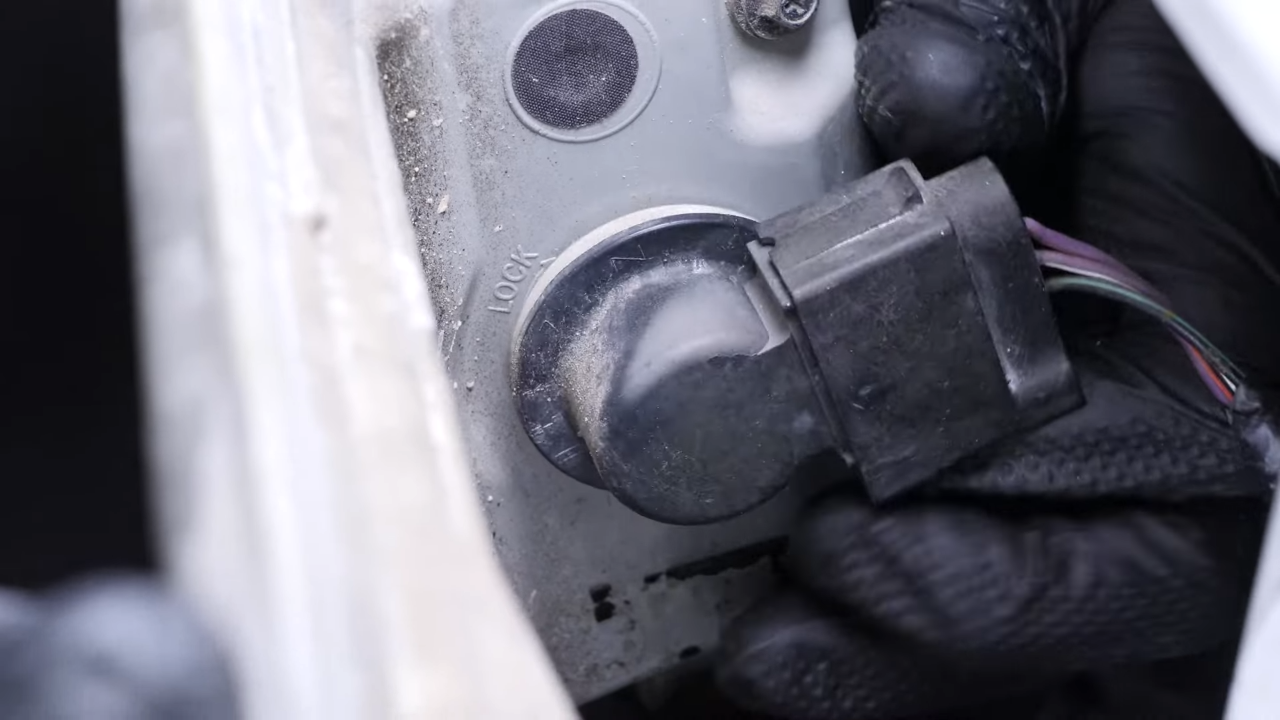 Take out the headlight assembly