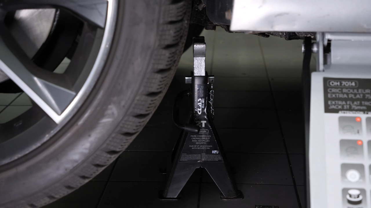 Lift the vehicle