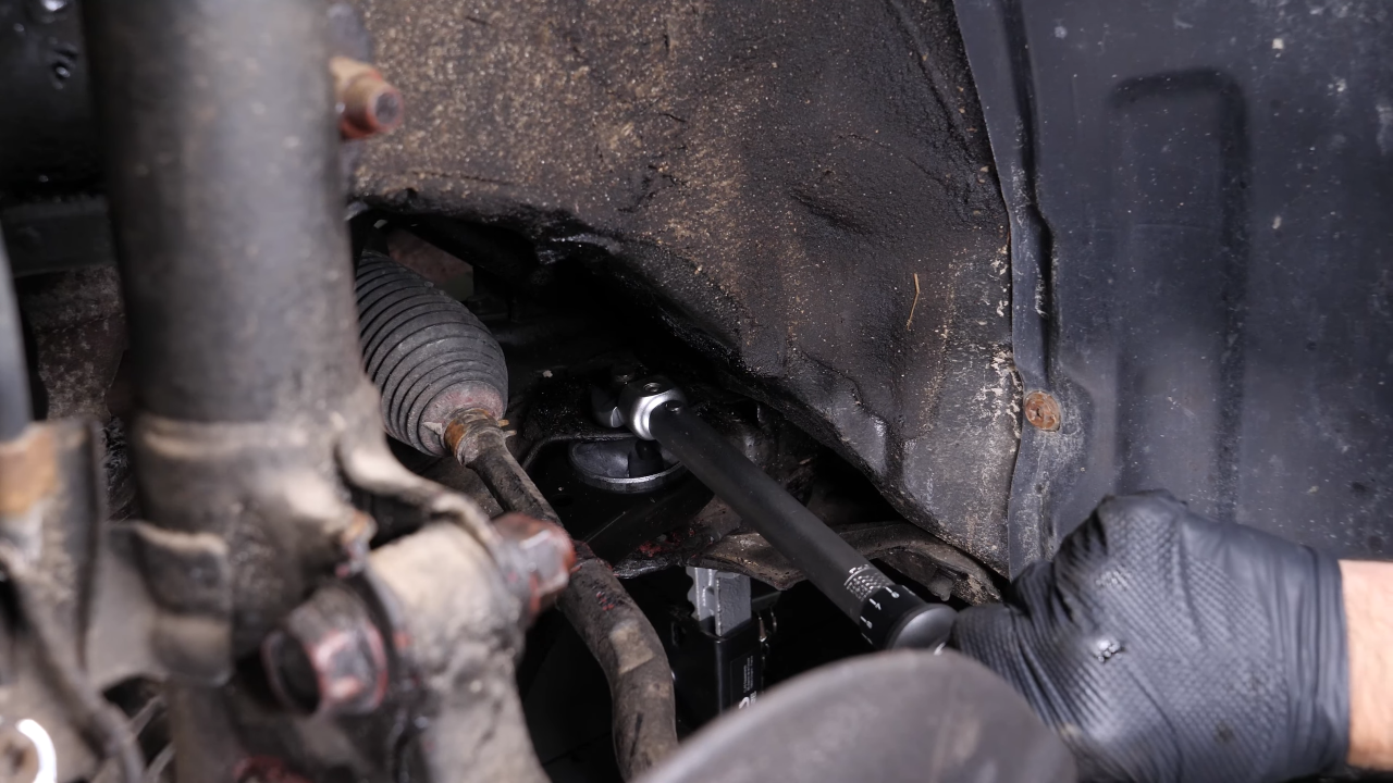 Set up the new control arm
