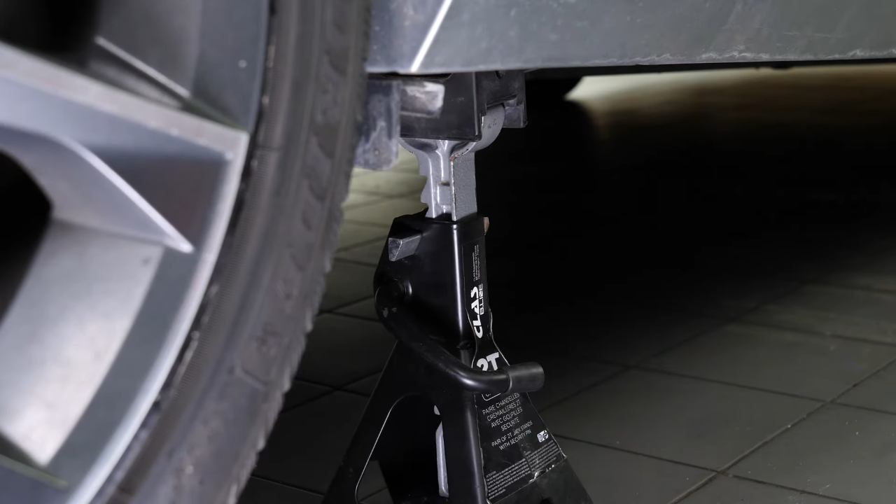 Lift the vehicle
