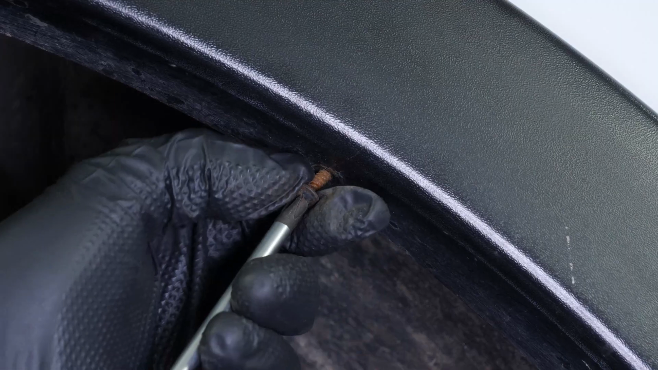 Remove the wheel arch trims