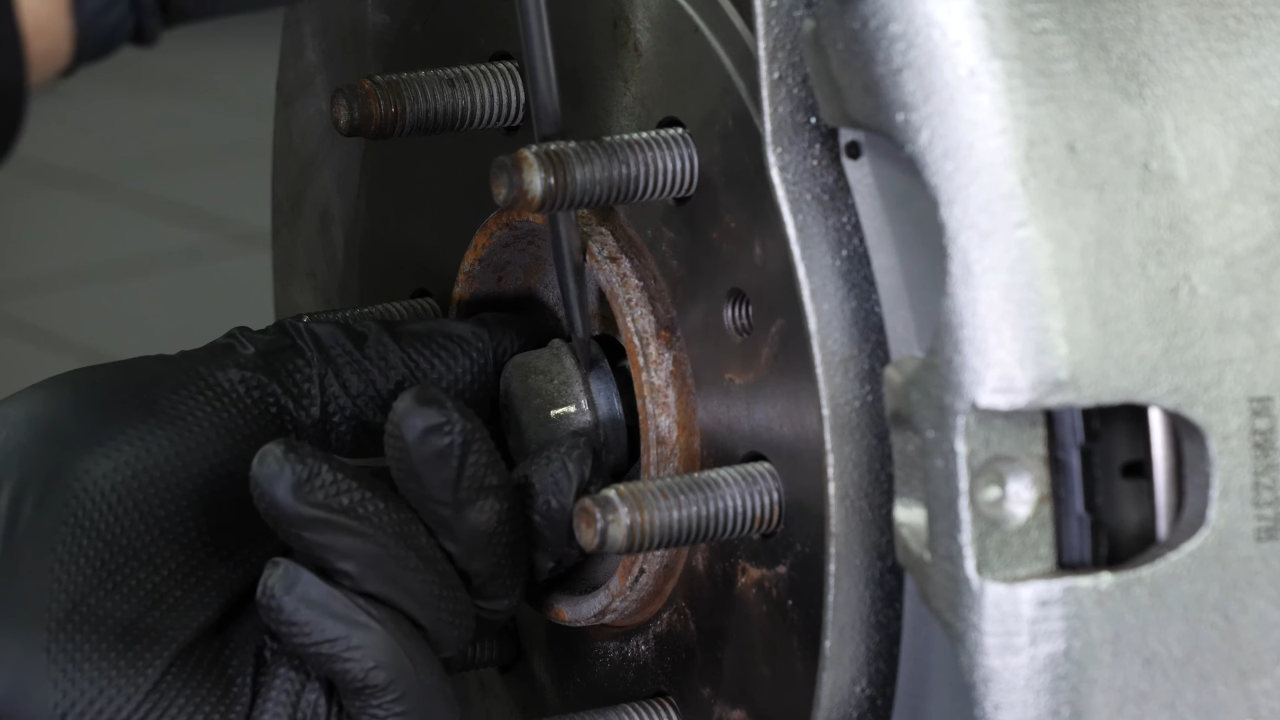 Loosen the wheel hub nut