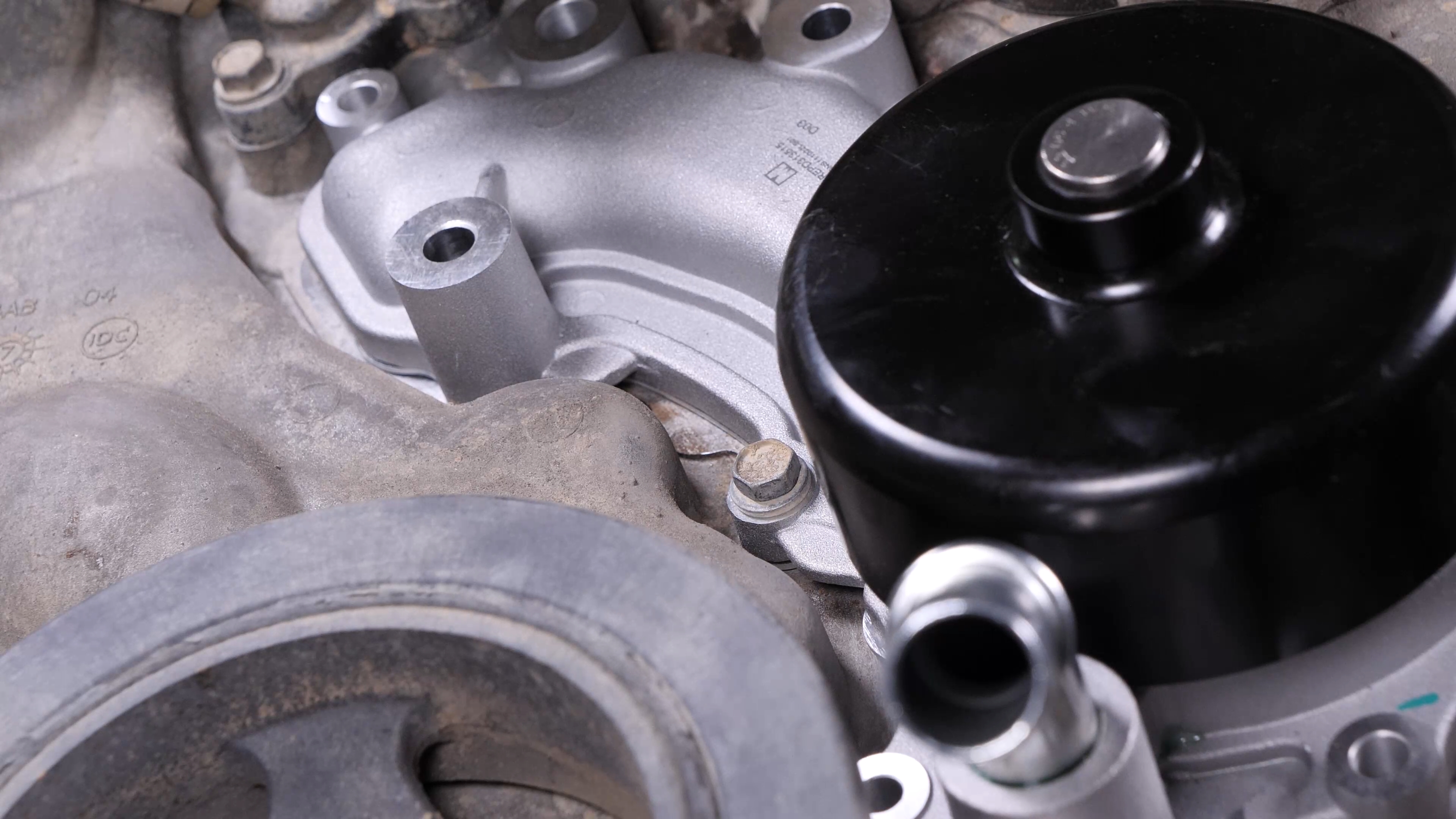 Install the new water pump