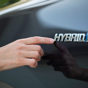 hybrid vs gasoline vehicle