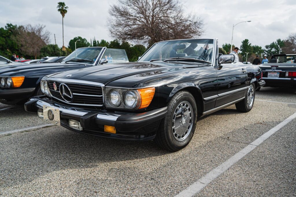 black mercedes benz sl r107