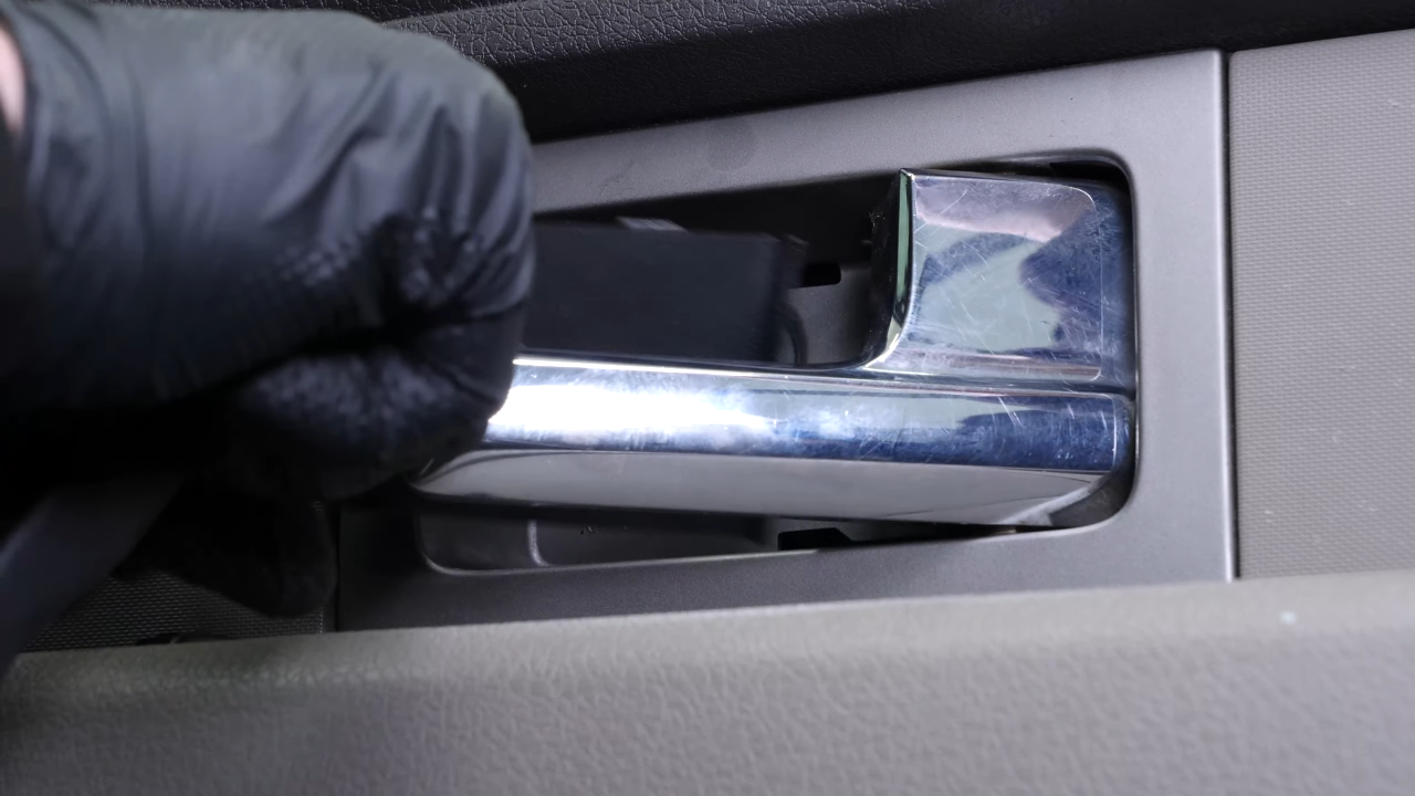Remove the door trim