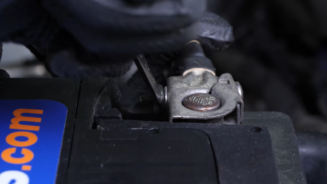 Reconnect the batterie
