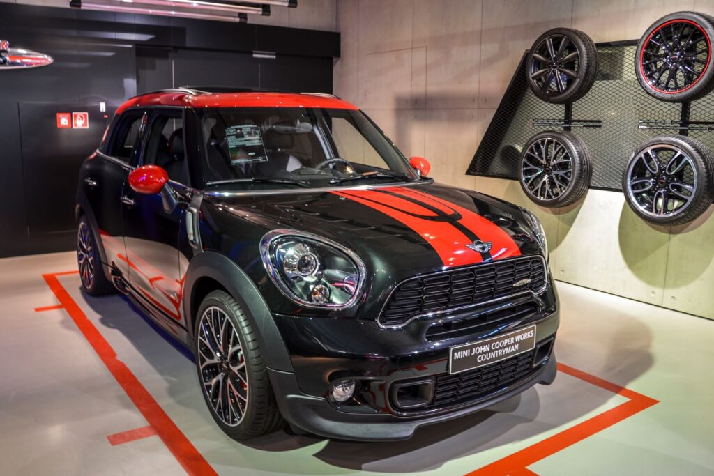 2013 mini countryman jcw image