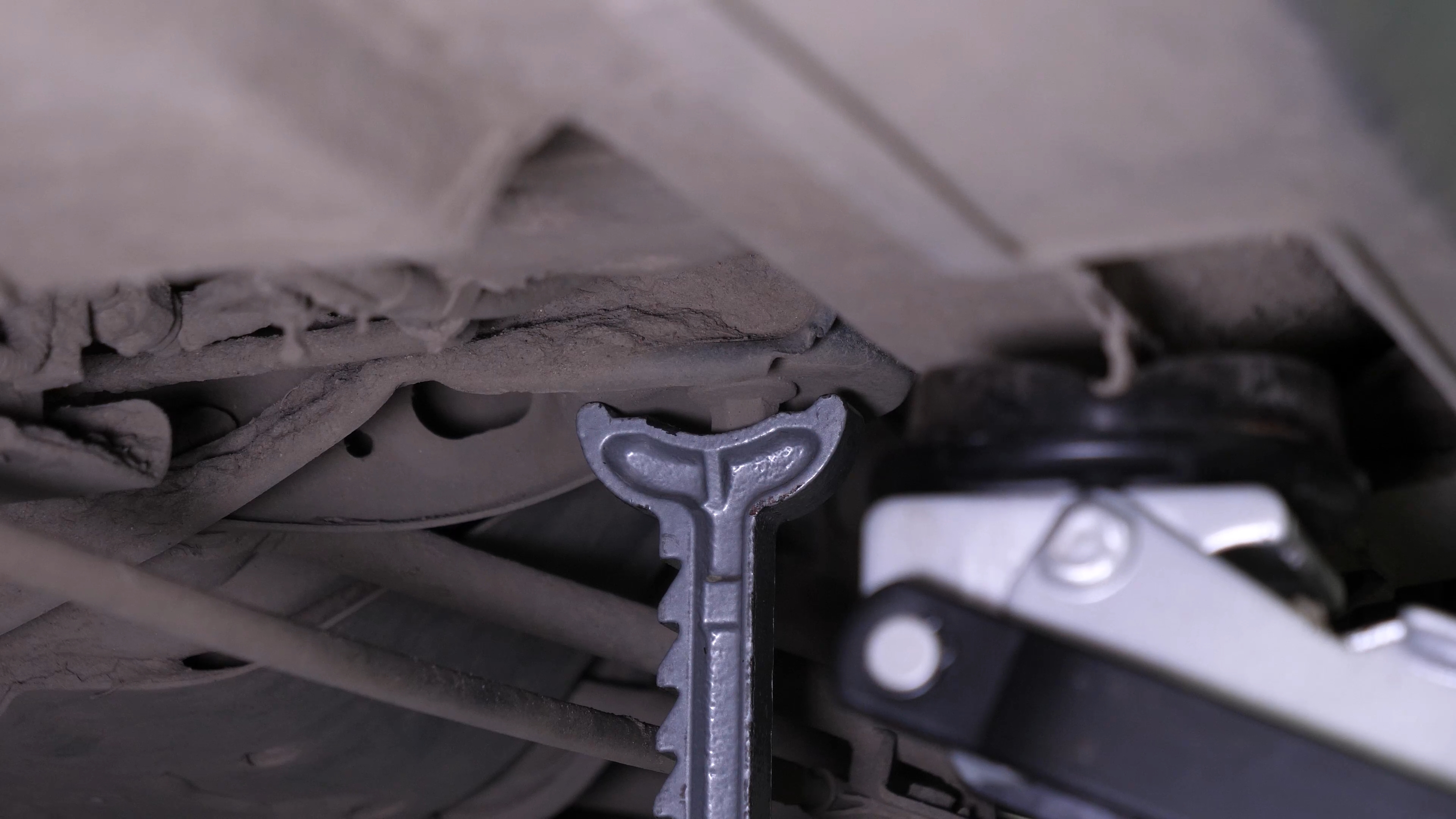 Lift the vehicle