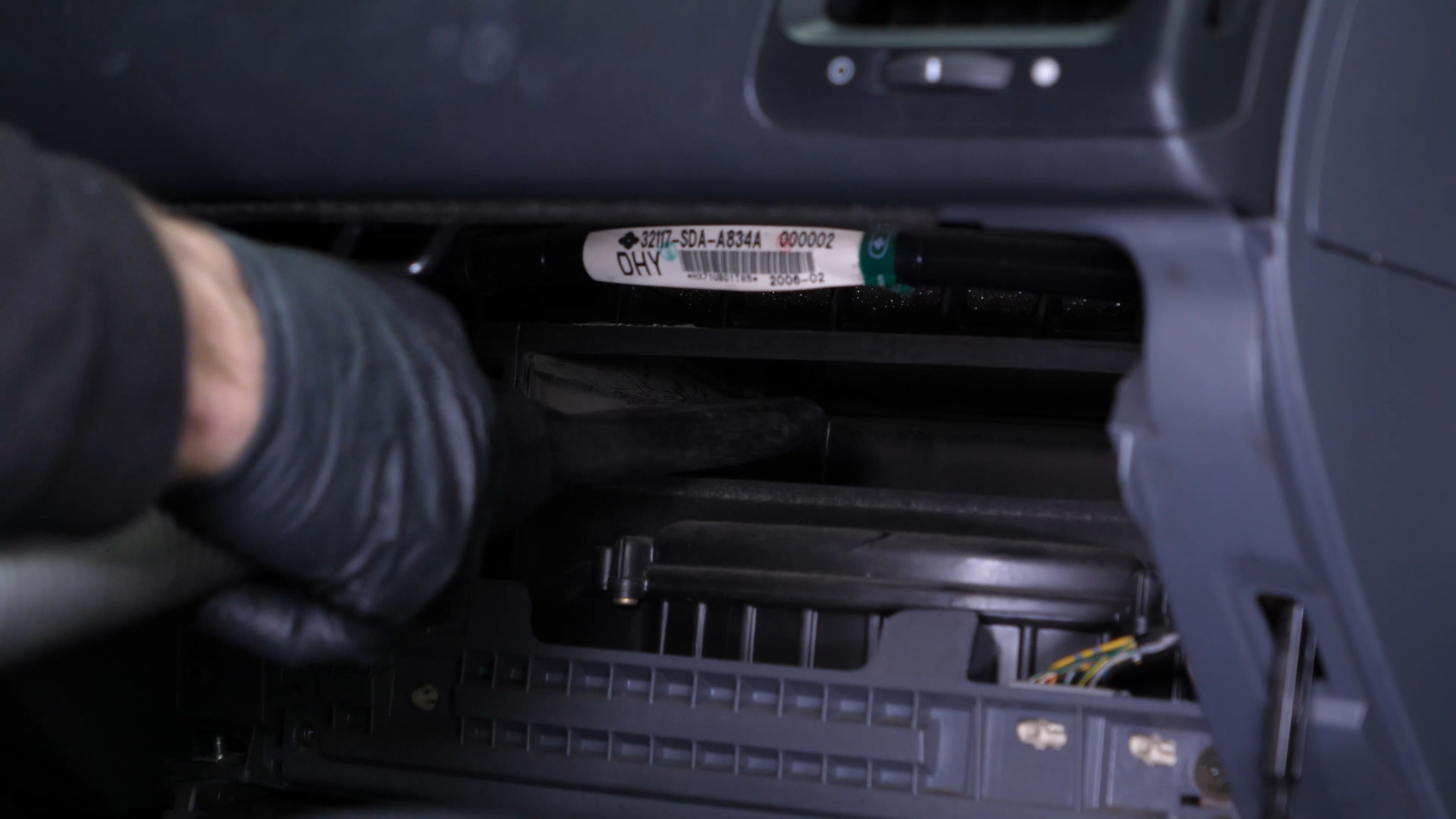 Clean the filter compartment