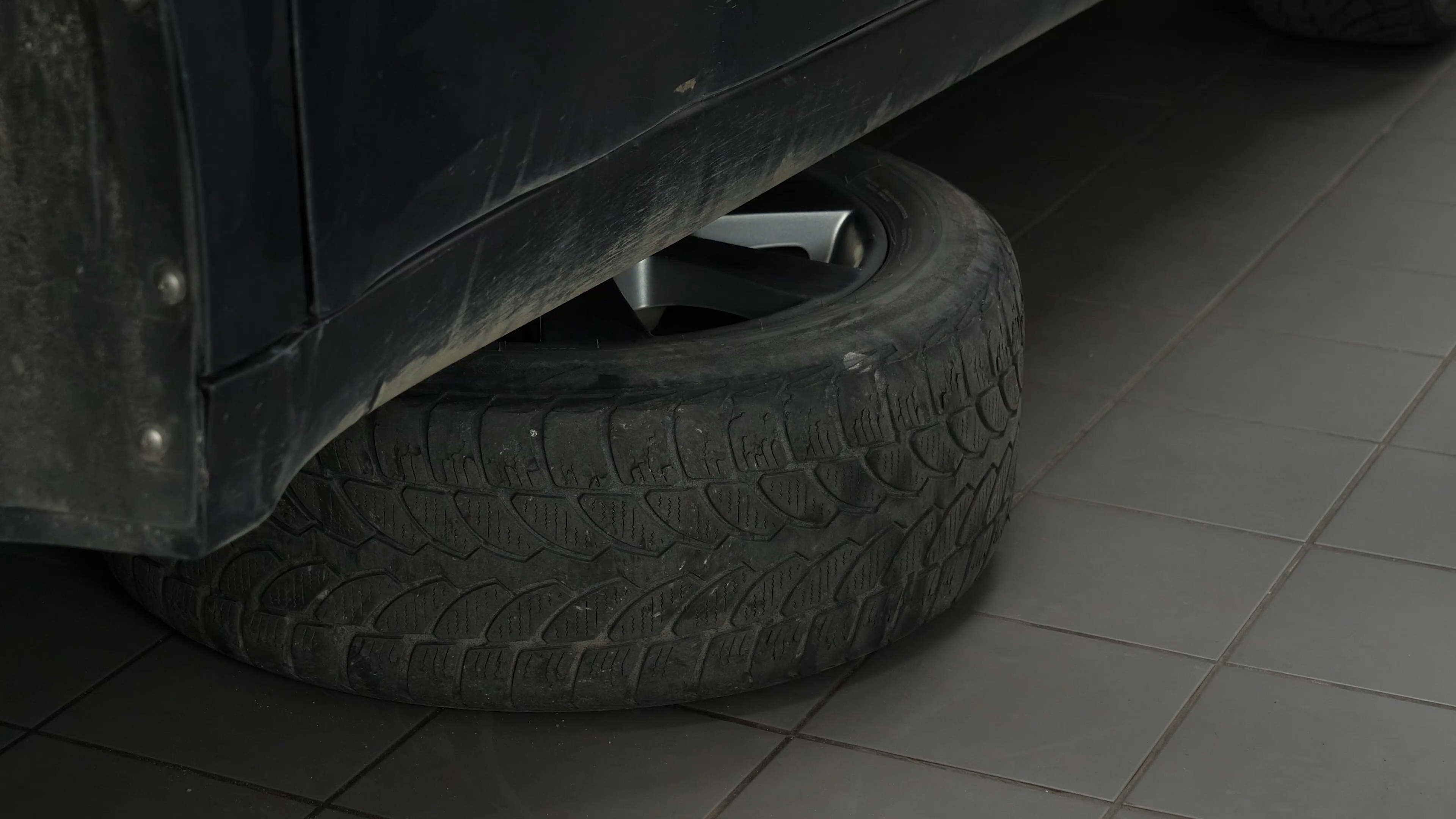 Lift the vehicle