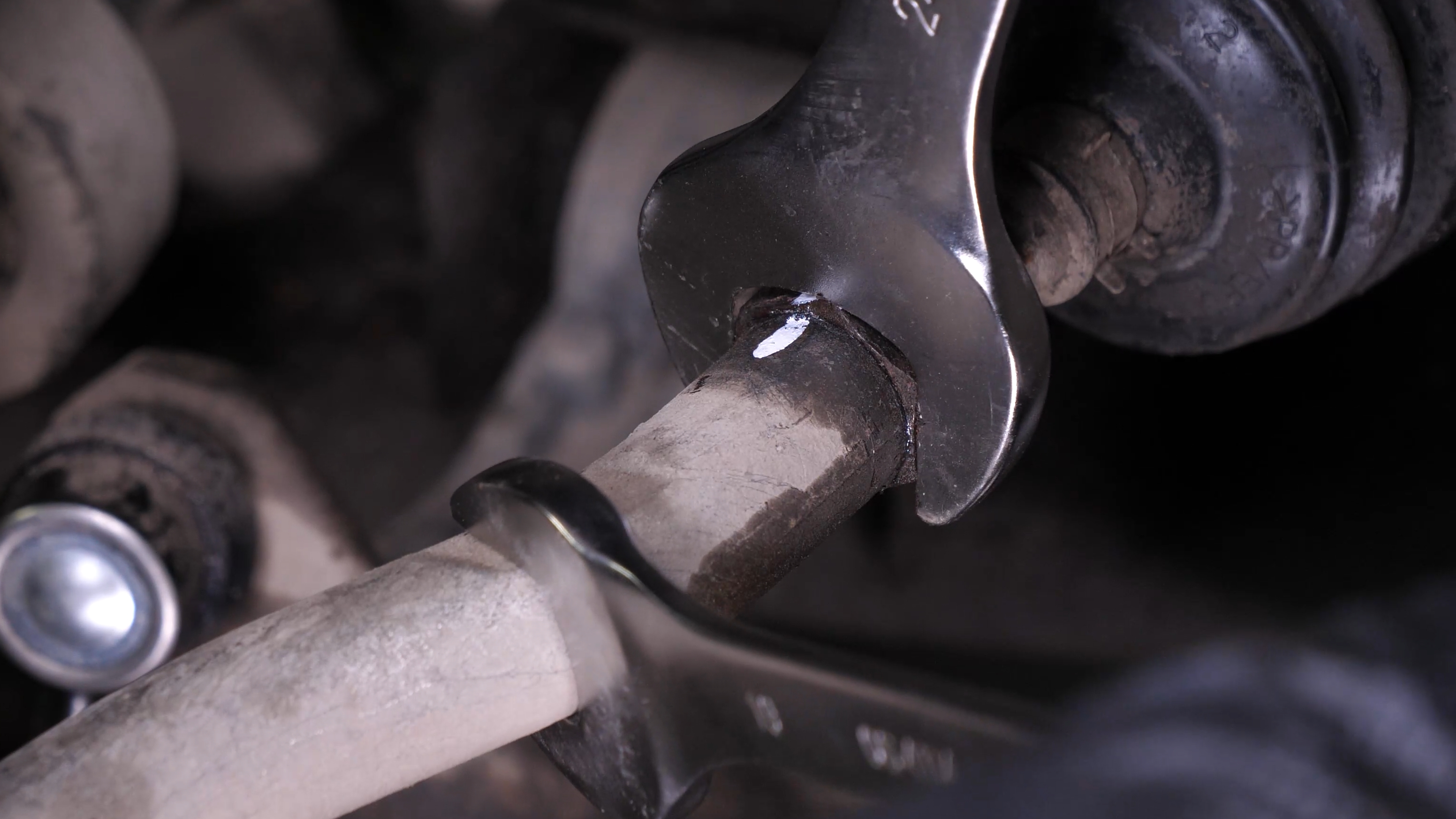 Loosen the locknut