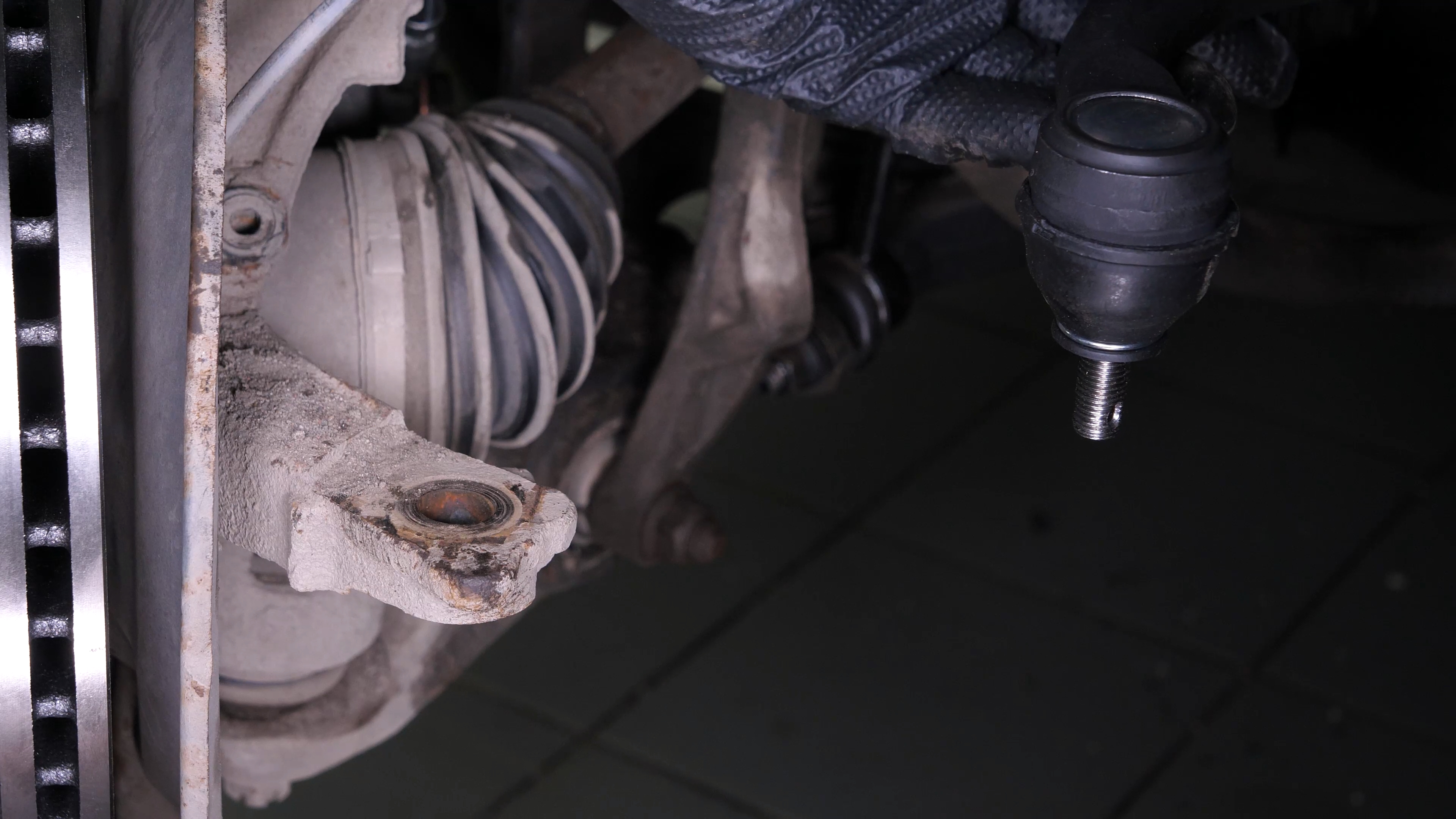 Put the outer tie rod back